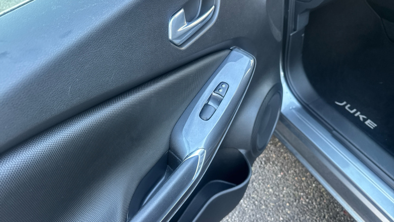 Nissan Juke 1.0 DiG-T Acenta 5dr Petrol Hatchback